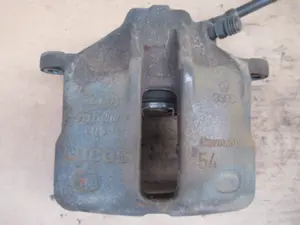 Bremszange vorne links