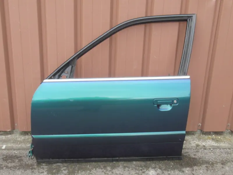 Porte avant gauche