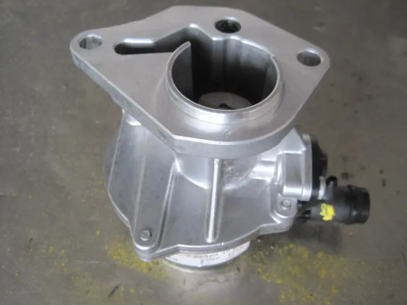 Pompe à air pneumatique