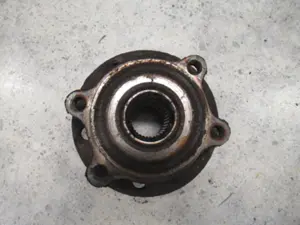 Achsschenkel vorne rechts