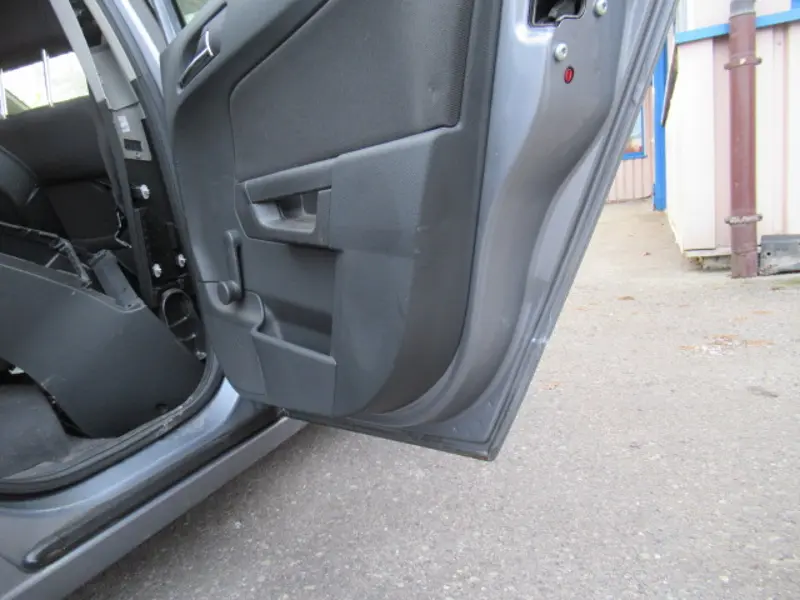 Porte arrière droite