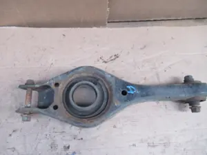 Querlenker hinten rechts