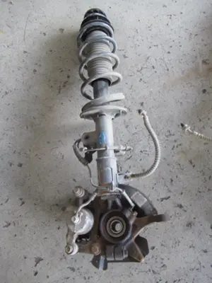 Federbein vorne rechts