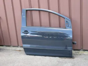 Türe rechts (2/3-türig)