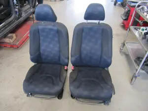 Sièges avant