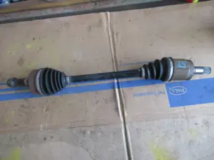 Antriebswelle vorne links