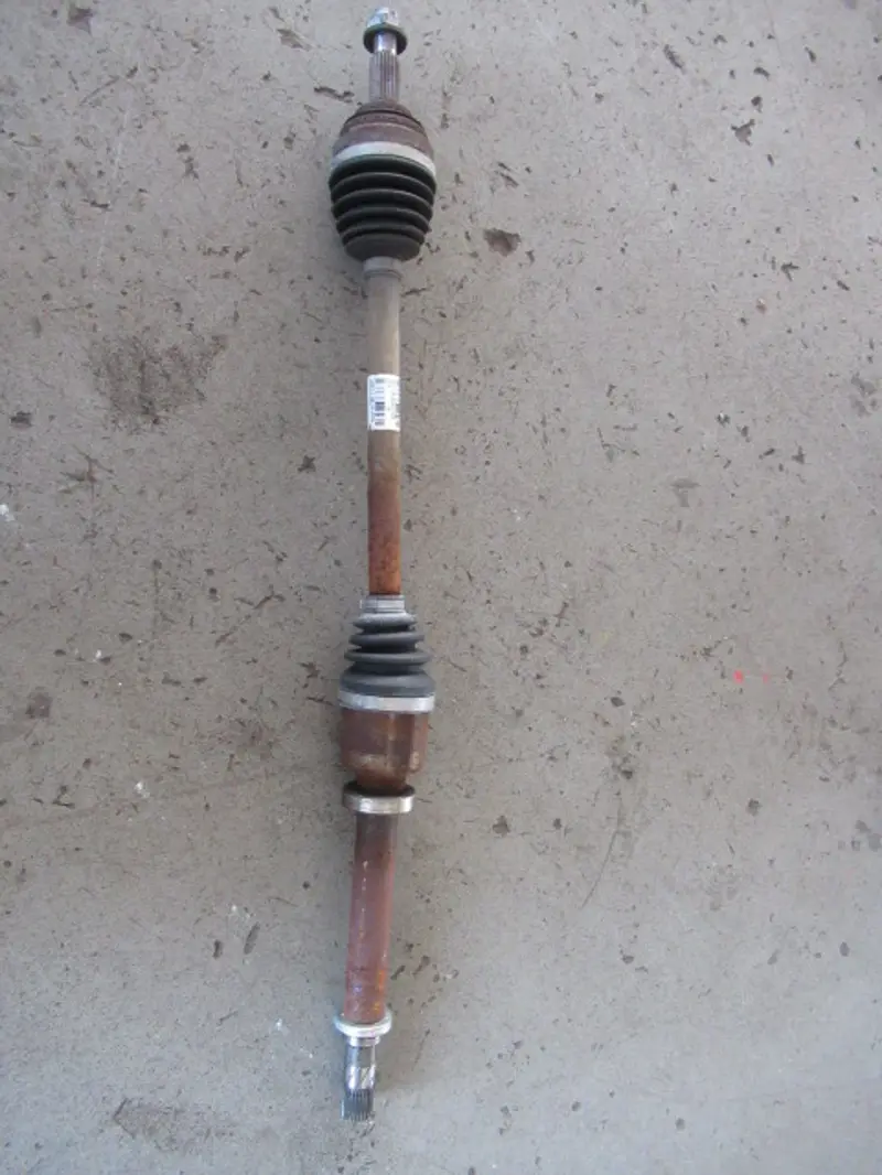 Arbre de transmission avant droit