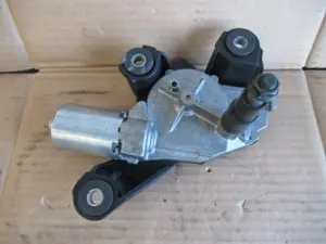 Moteur essuie-glace arrière