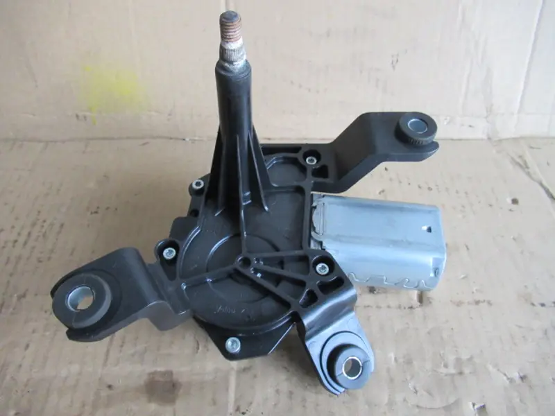 Moteur essuie-glace arrière