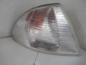 Blinker vorne rechts