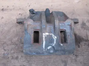 Bremszange vorne rechts