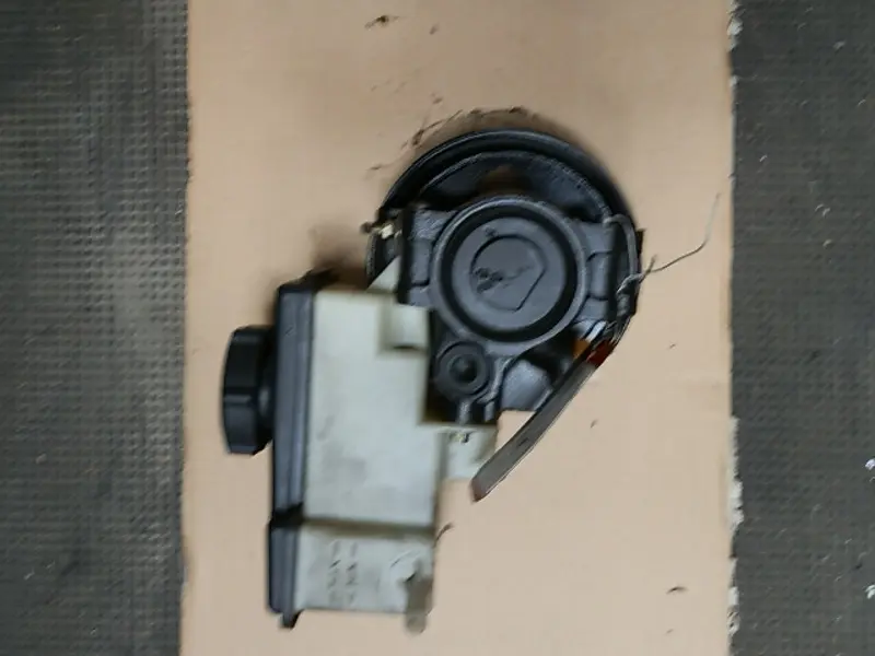 Lenkhilfepumpe