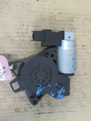 Fensterheber vorne links