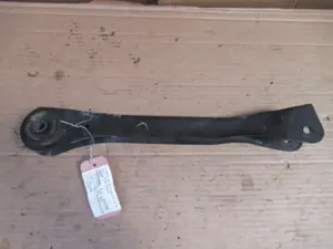 Querlenker vorne rechts