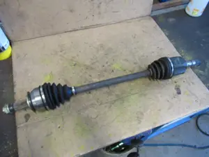 Antriebswelle vorne rechts