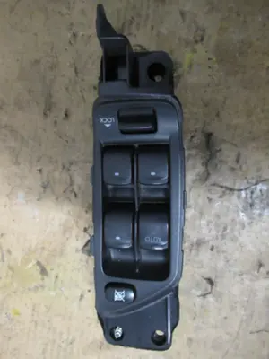 Commande lève-vitre