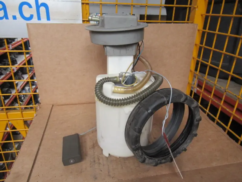 Pompe à essence électrique
