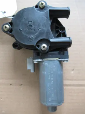 Fensterheber vorne links