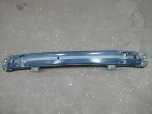 Support pare-chocs avant