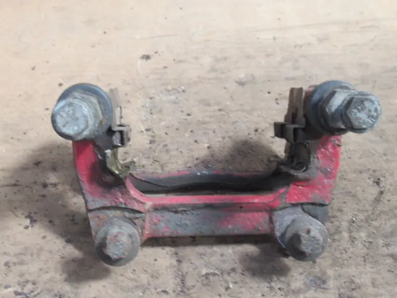 Bremssattelhalter
