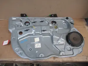 Fensterheber vorne links