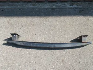 Stossstangenhalter hinten