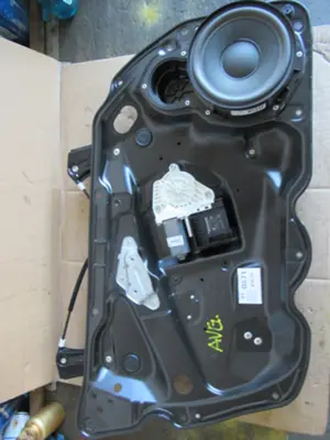 Fensterheber vorne links