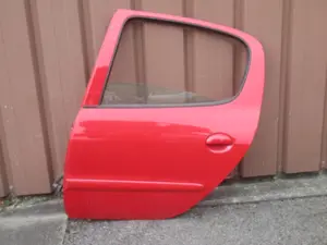 Porte arrière gauche