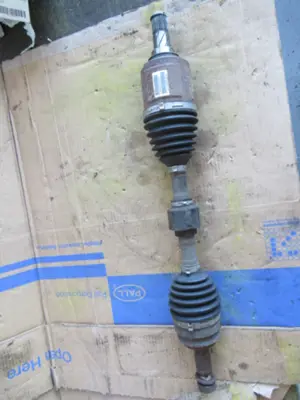 Antriebswelle vorne links