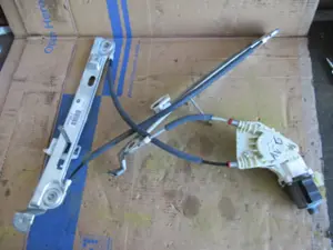 Fensterheber vorne links