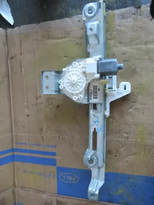 Fensterheber hinten rechts