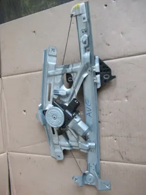 Fensterheber vorne links