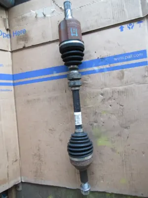 Antriebswelle vorne links