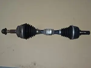 Antriebswelle vorne links