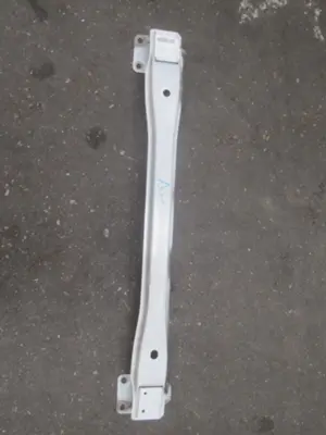 Stossstangenhalter hinten