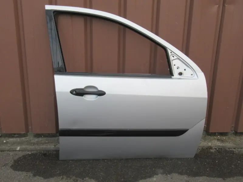 Porte avant droite