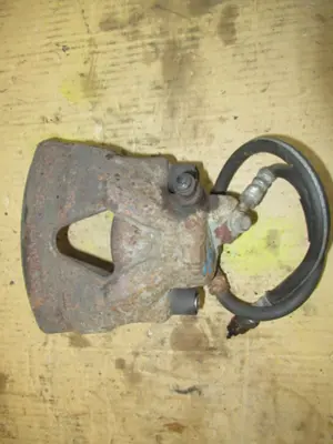 Bremszange vorne rechts