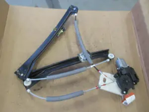 Fensterheber vorne links