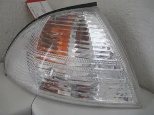 Blinker vorne rechts