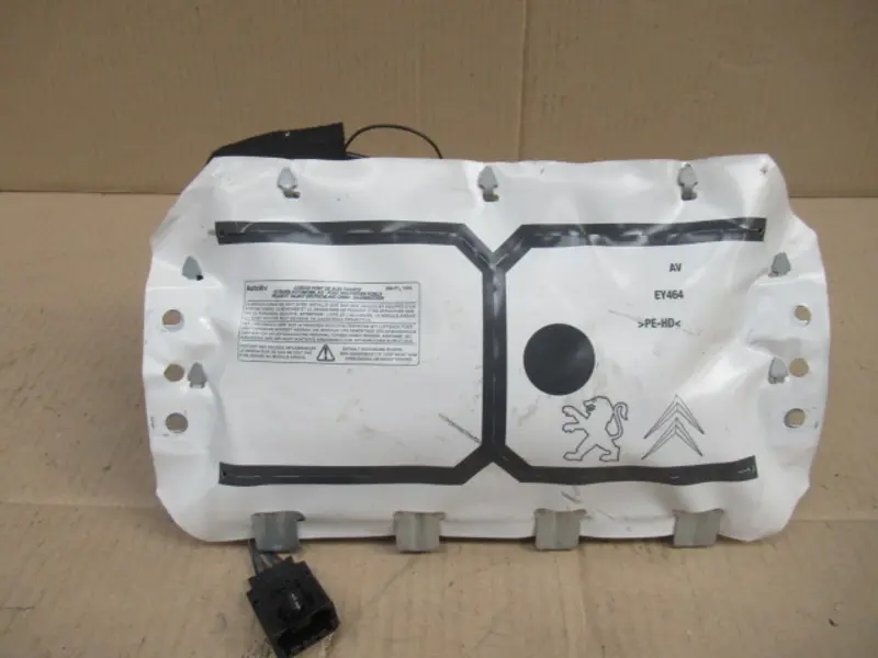 Airbag avant droit