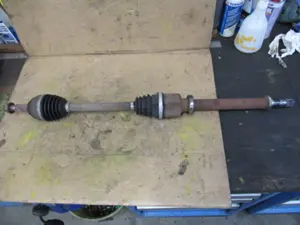 Antriebswelle vorne rechts