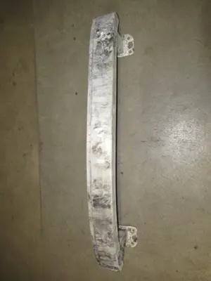 Stossstangenhalter vorne