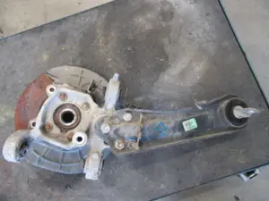 Achsschenkel hinten links