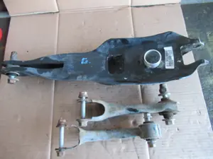 Querlenker hinten links