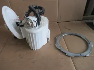 Pompe à essence électrique