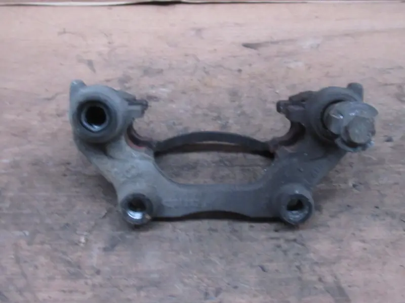 Bremssattelhalter