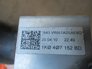 Querlenker vorne rechts