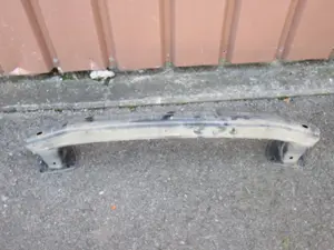 Stossstangenhalter hinten