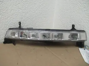 Tagfahrleuchte rechts