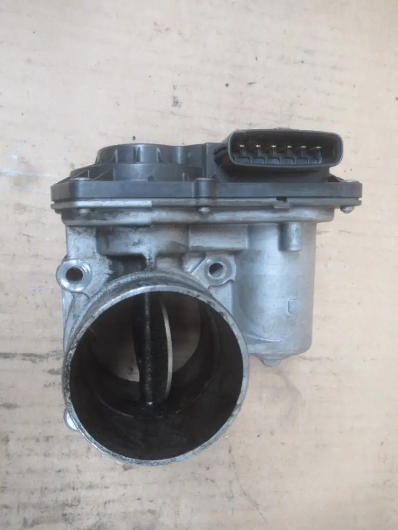 Papillon des gaz électrique